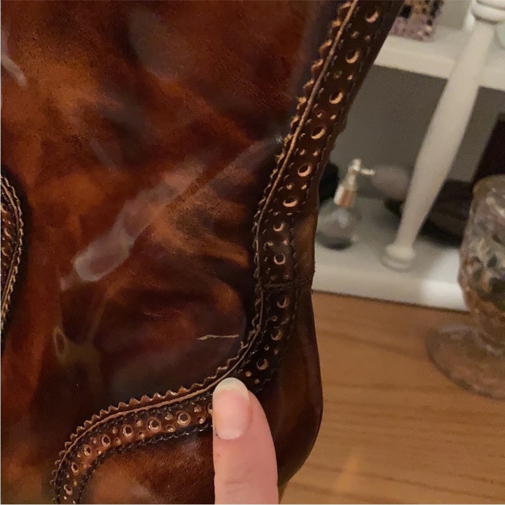 $3000 dolce & gabbana leather boots - Picture 12 of 16